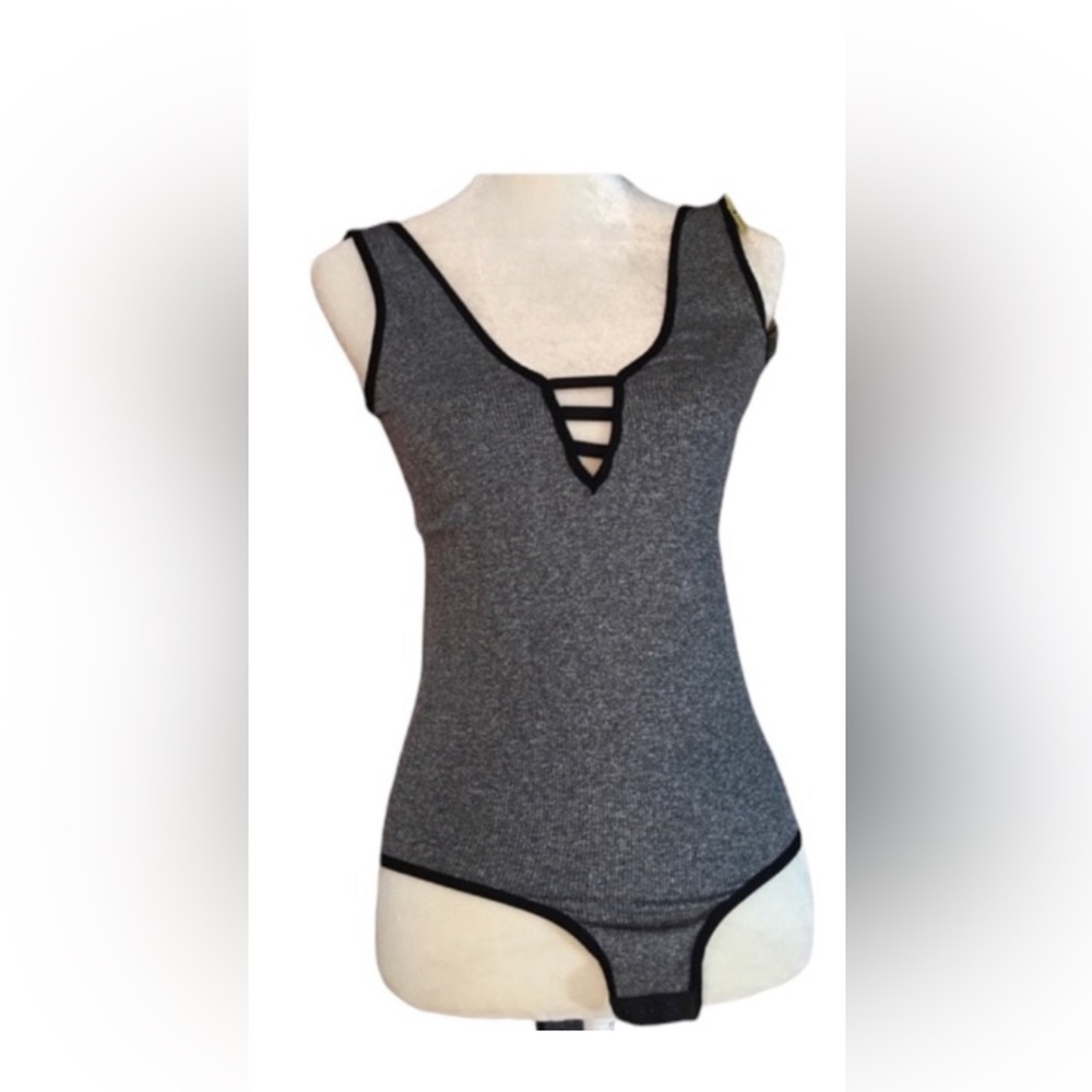 Nicole Miller bodysuit. Gray/Black. Size M